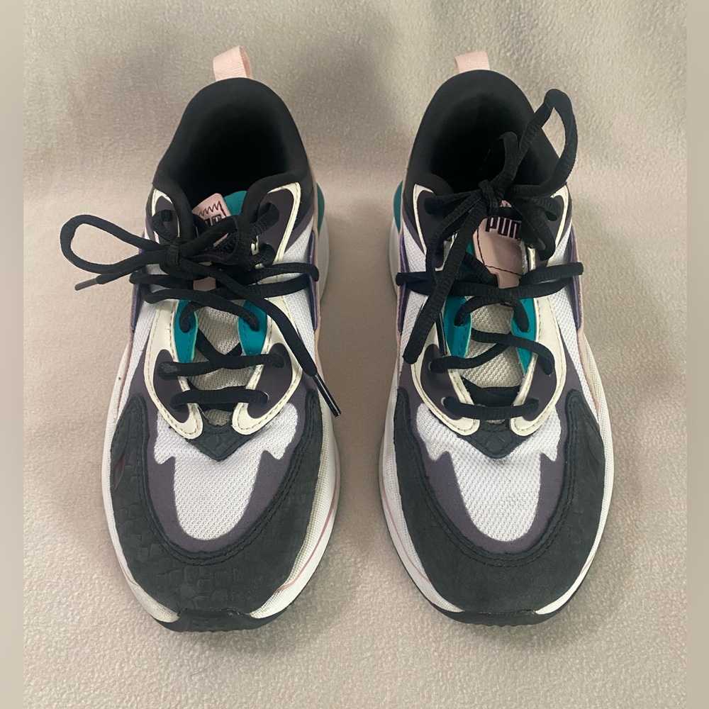 Puma Women's RS-Curve Bright Heights Trainer Sneakers Size 6